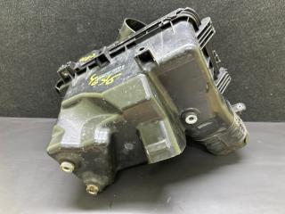 Корпус воздушного фильтра ES300 ES330 01-06 2006 XV30 3.3 3MZFE