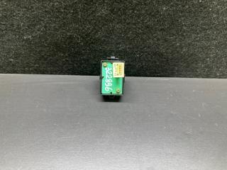 Кнопка центрального замка передняя правая LEXUS GX470 02-09 UZJ120L 4.7 2UZFE