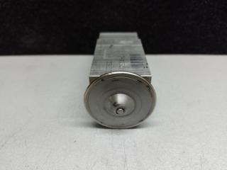Клапан кондиционера LEXUS ES300 ES330 01-06 XV30 3.3 3MZFE