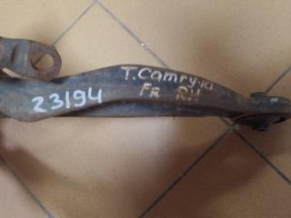 Рычаг передней подвески нижний передний левый CAMRY 10 92-96