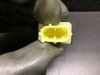 Датчик удара задний PRIUS C/AQUA 11-14 2013 NHP10L 1NZ-FXE 1.5L