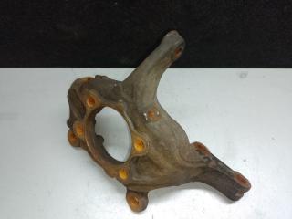 Кулак поворотный передний правый NV200 USA 13-