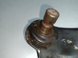 Рычаг передней подвески нижний правый NISSAN NV200 USA 13-