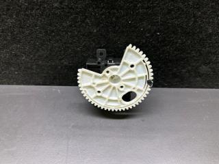 Моторчик заслонки печки TOYOTA PRIUS C/AQUA 11-14 2013