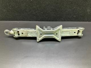 Домкрат TOYOTA PRIUS C/AQUA 11-14 NHP10L 1NZ-FXE 1.5L