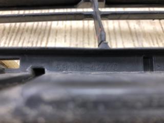 Решетка переднего бампера RAV4 13-19 2016 2.5 2ARFE