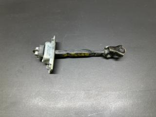 Ограничитель двери передний левый ES300 ES330 01-06 2005 XV30 3.3 3MZFE