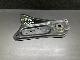 Крепление балки подвески переднее правое LEXUS ES300 ES330 01-06 2005