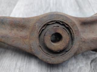 Рычаг передней подвески нижний передний левый ACCORD CG 97-02