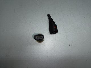 Датчик давления кондиционера PASSAT B7 11-15