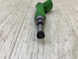 Форсунка топливная RAV4 13-19 2016 2.5 2ARFE