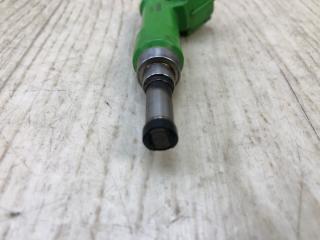 Форсунка топливная RAV4 13-19 2016 2.5 2ARFE