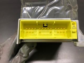 Блок управления AIRBAG LEXUS LS460 06-12 XF40 4.6 1UR-FSE