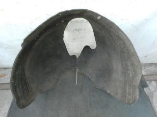 Подкрылок передний левый VOLKSWAGEN TOUAREG 02-10