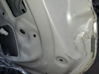 Крышка багажника CT200 17-