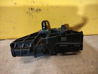 Кронштейн заднего бампера левый COROLLA 150 06-13