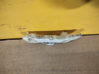 Кронштейн переднего бампера левый CX-7 06-12