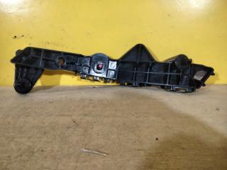 Кронштейн переднего бампера правый NX 14-21