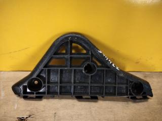 Кронштейн переднего бампера правый TOYOTA CAMRY 50 12-15