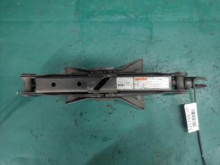 Домкрат SX4 06-13 2008 Седан J20A
