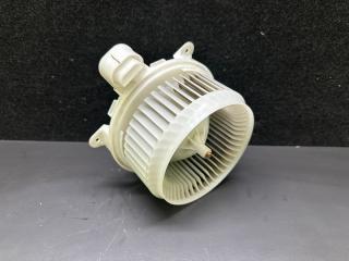 Моторчик печки TOYOTA PRIUS - 30 09-17 1.8 2ZRFXE