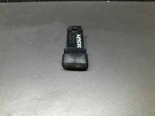 Кнопка стояночного тормоза PRIUS - 30 09-17 2013 1.8 2ZRFXE