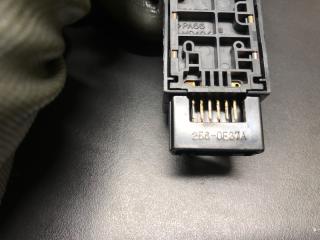 Кнопка стояночного тормоза PRIUS - 30 09-17 2013 1.8 2ZRFXE