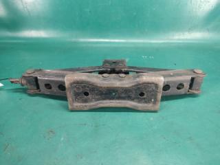 Домкрат EXPEDITION 03-06