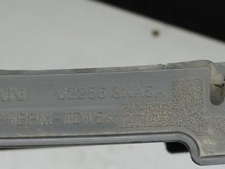 Решетка переднего бампера LEAF 10-17