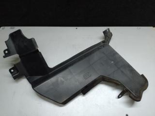 Дефлектор радиатора правый NISSAN LEAF 10-17