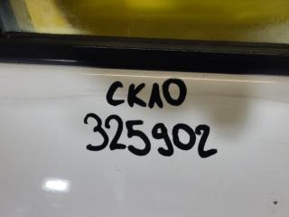 Стекло двери переднее правое RAV4 18-