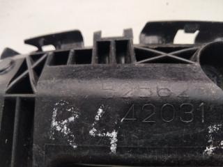 Кронштейн заднего бампера правый RAV4 05-12