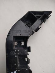 Кронштейн переднего бампера правый CIVIC FC/FK 15-