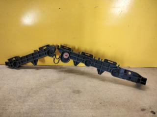 Кронштейн заднего бампера правый TOYOTA RAV4 18-