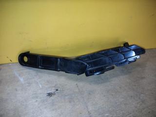 Кронштейн заднего бампера правый RAV4 18-