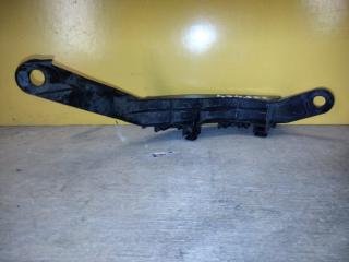 Кронштейн заднего бампера левый RAV4 18-