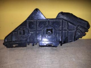 Кронштейн заднего бампера левый COROLLA 150 06-13