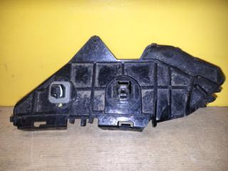 Кронштейн заднего бампера левый COROLLA 150 06-13