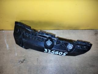 Кронштейн заднего бампера правый RAV4 05-12