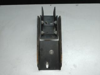 Кронштейн подножки задний правый ACURA MDX (YD2) 06-13 YD2 3.7 J37A1