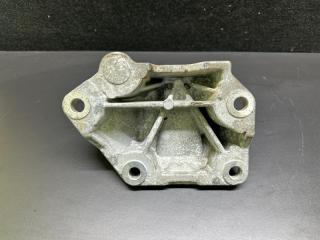 Кронштейн КПП ELANTRA AD 16- 2017 AD 2.0 G4NH