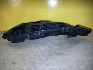 Кронштейн переднего бампера правый CAMRY 70 17-