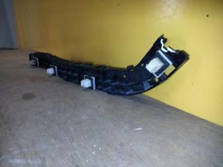 Кронштейн заднего бампера правый CRV 06-12