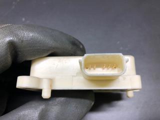 Датчик передний правый ELANTRA AD 16- 2017 AD 2.0 G4NH