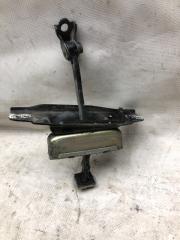 Ограничитель двери задний правый M35/M45 04-10