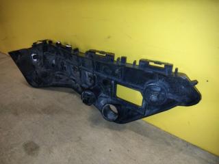 Кронштейн переднего бампера левый RAV4 13-19