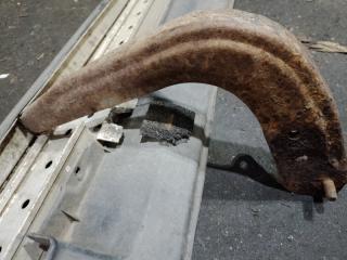 Подножка левая PAJERO 99-06