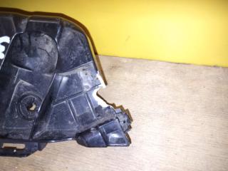 Кронштейн переднего бампера правый TOYOTA RAV4 13-19