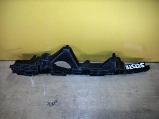 Кронштейн заднего бампера правый RAV4 13-19