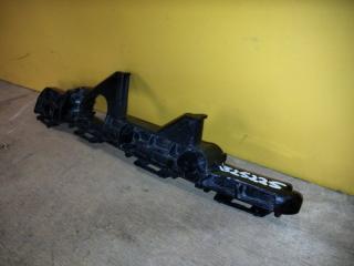 Кронштейн заднего бампера правый RAV4 13-19